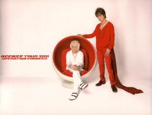 access『access TOUR 2011 -OPERATION CONNECT-』オフィシャル・ツアーパンフレット【デジタル版】 電子書籍版